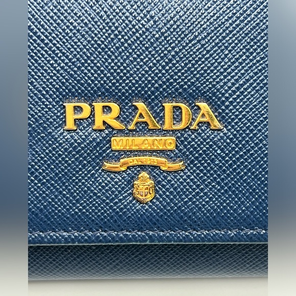 EUC π¦ PRADA Large Navy Blue Saffiano Leather Wallet ID Card Case Gold Chain Box - Picture 2 of 16